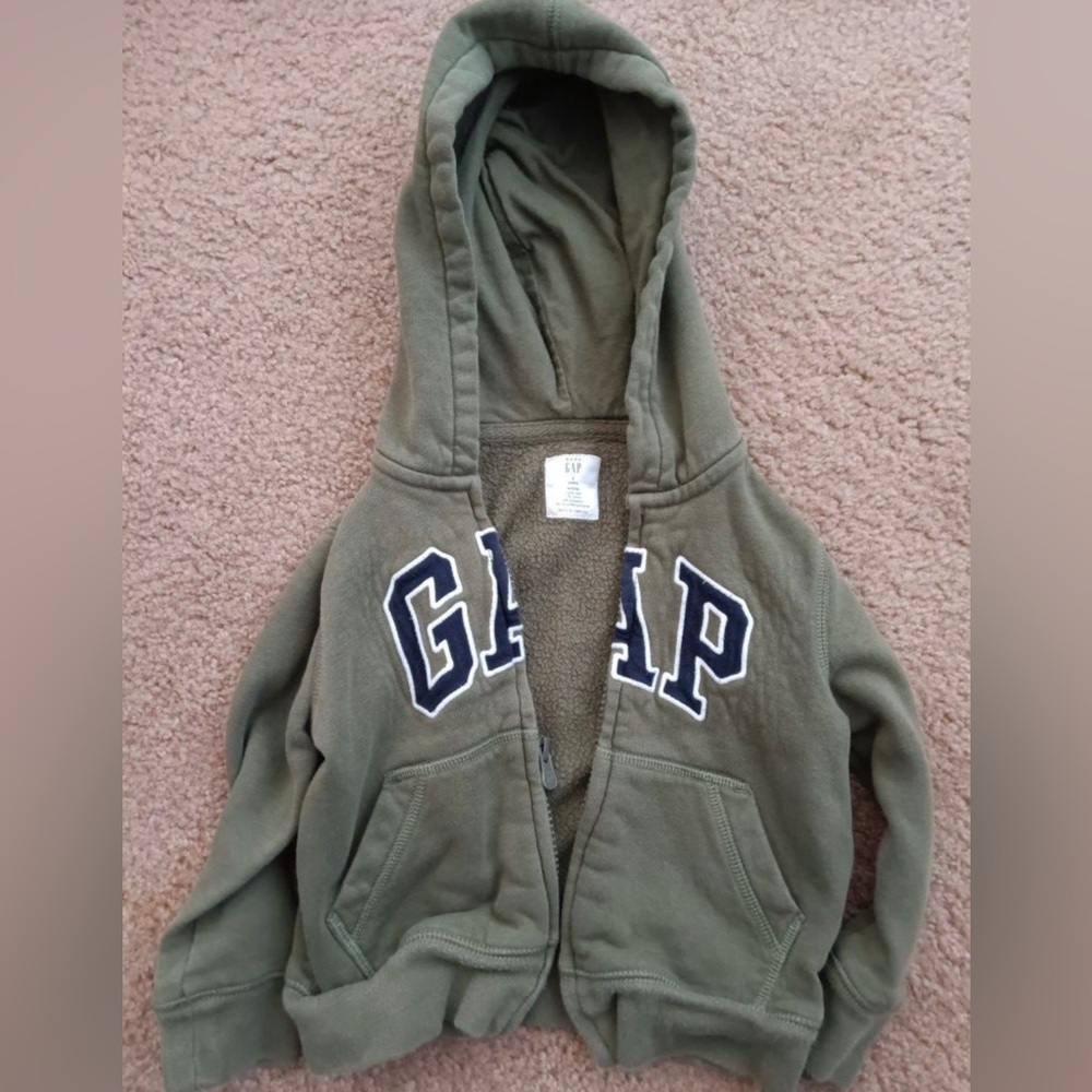 Gap zip up sweatshirt